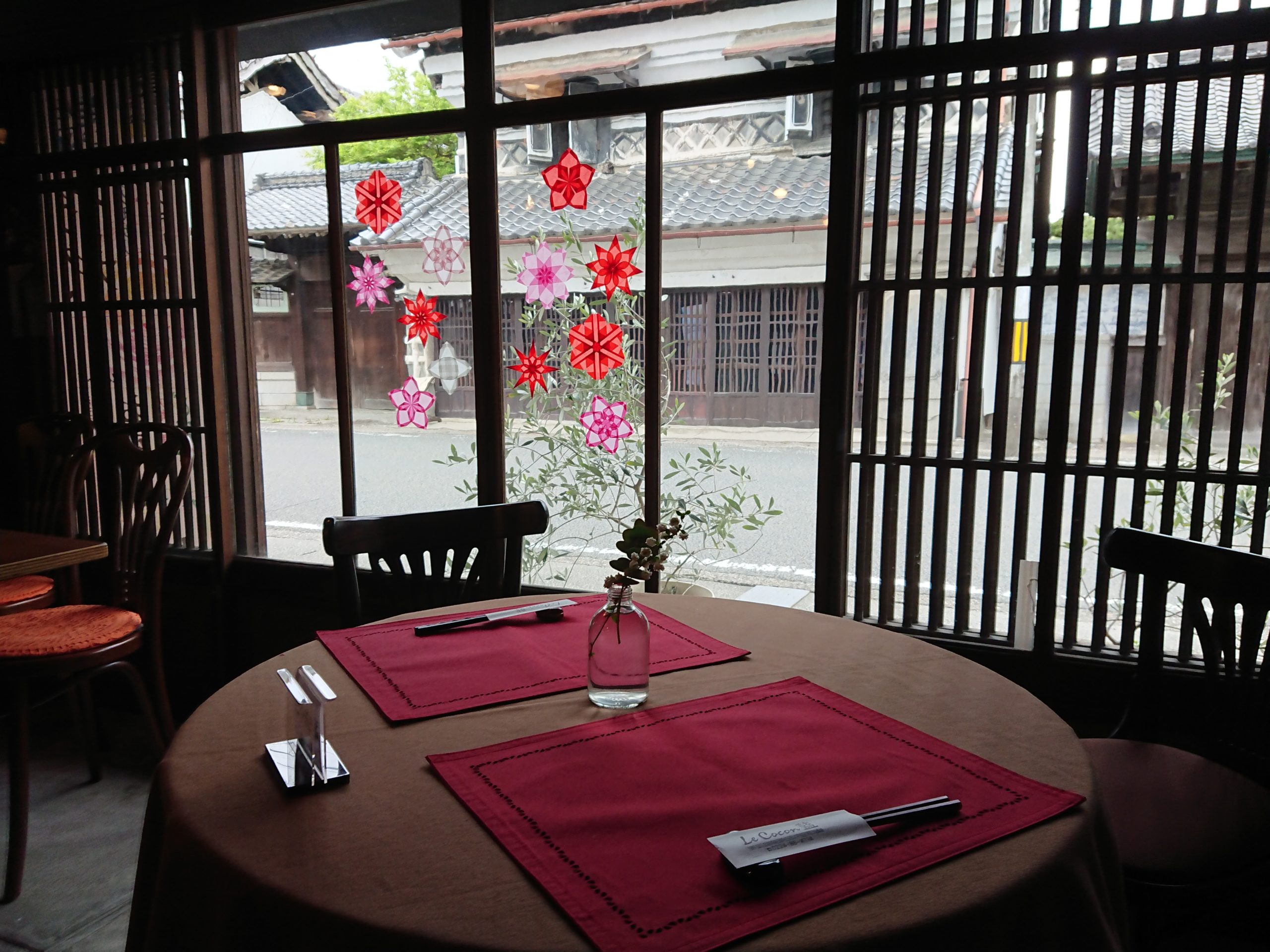 蔵の町並みのおしゃれなカフェ「LeCocon藍（ル・ココンあい）」が